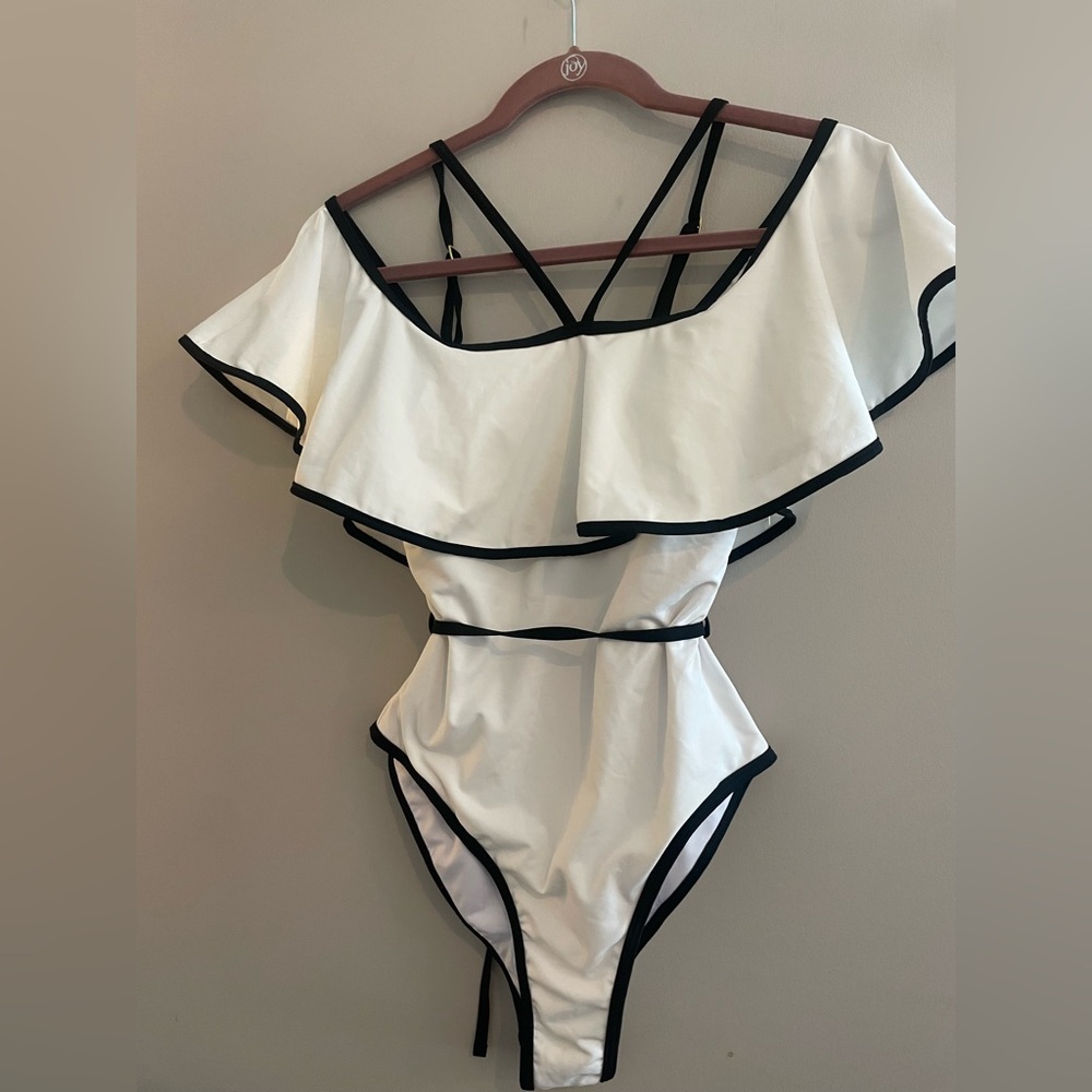Beach Joy White One Piece with Black Trim and Ruffle new without tags - Picture 2 of 6